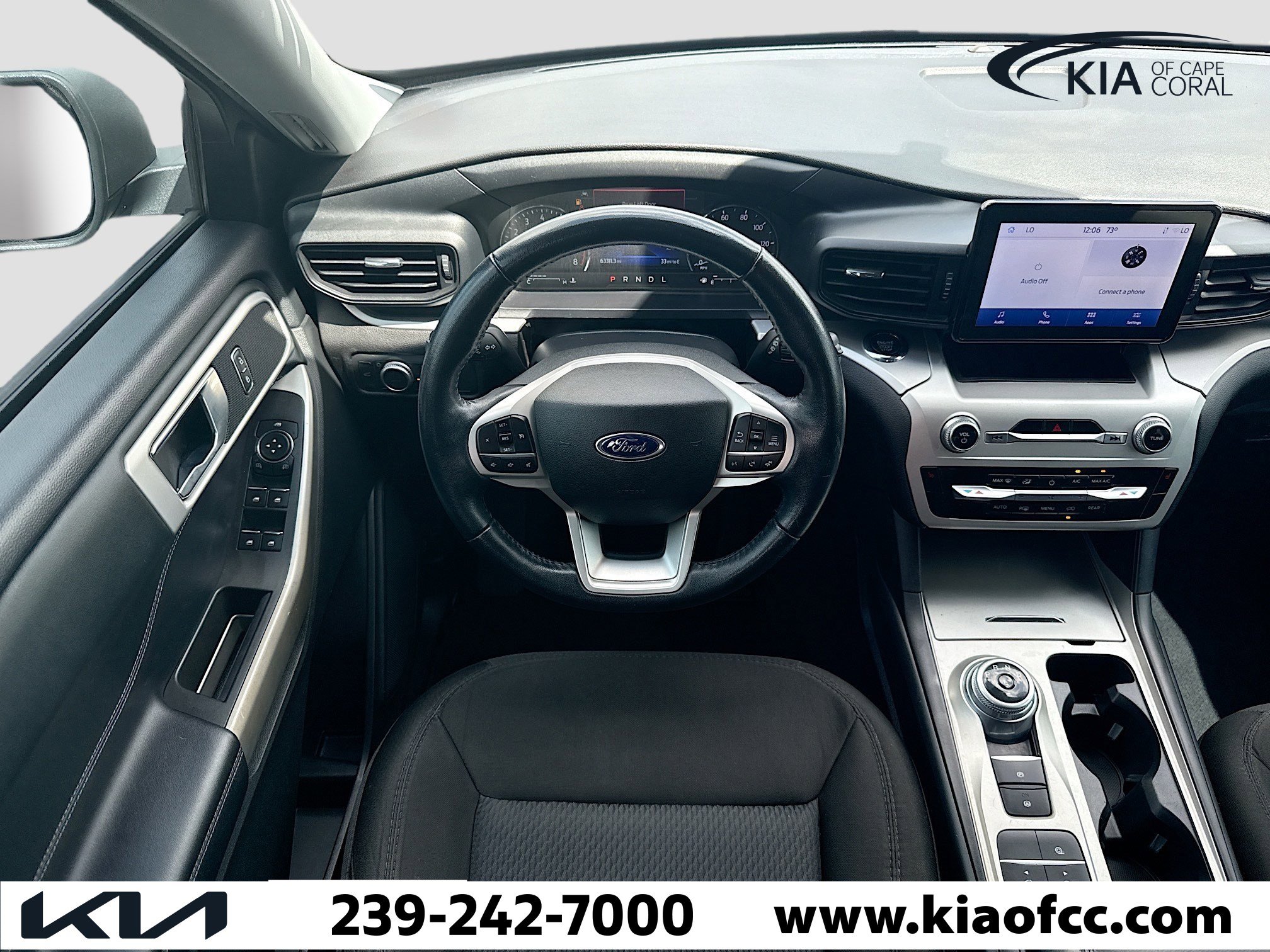 Used 2022 Ford Explorer XLT image 16