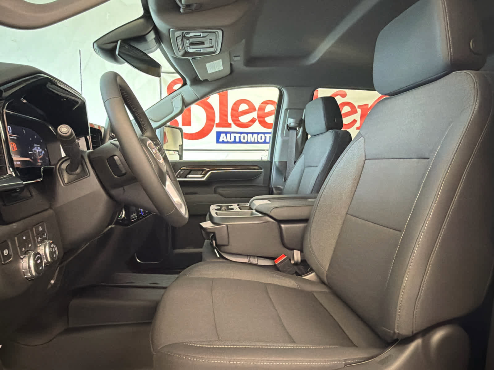 New 2026 GMC Sierra 2500 SLE w/ SLE Value Package; AWD/4WD image 17