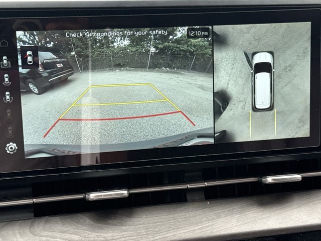 Used 2024 Kia Carnival SX FWD image 15
