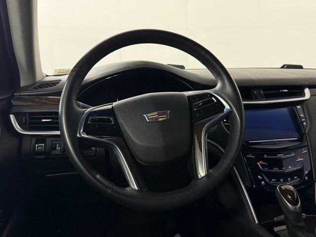 Used 2017 Cadillac XTS Luxury FWD image 20