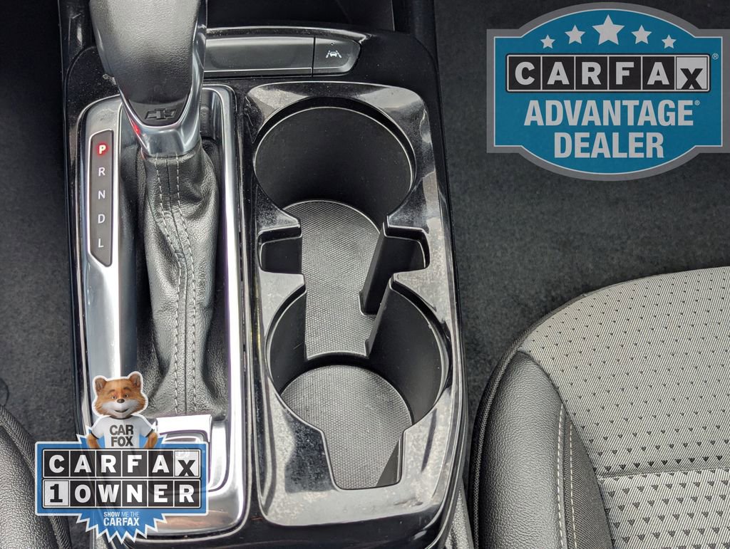 Certified 2025 Chevrolet Trax LT w/ LT Convenience Package FWD image 9