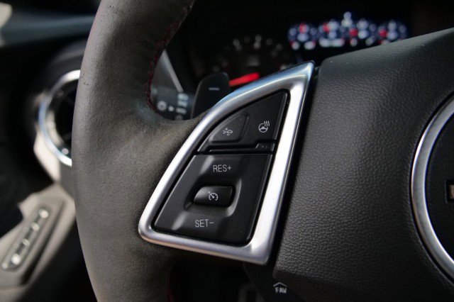 Used 2022 Chevrolet Camaro ZL1 image 21