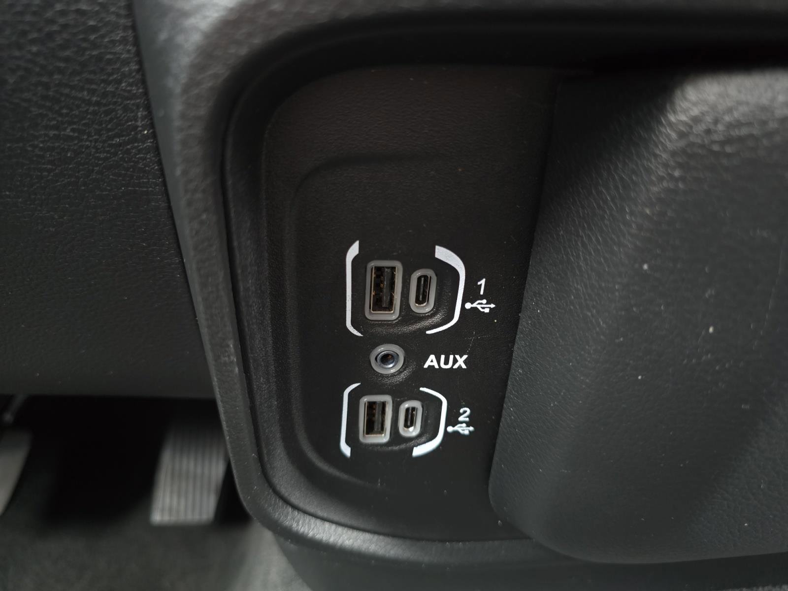 Used 2022 RAM 1500 Big Horn image 22