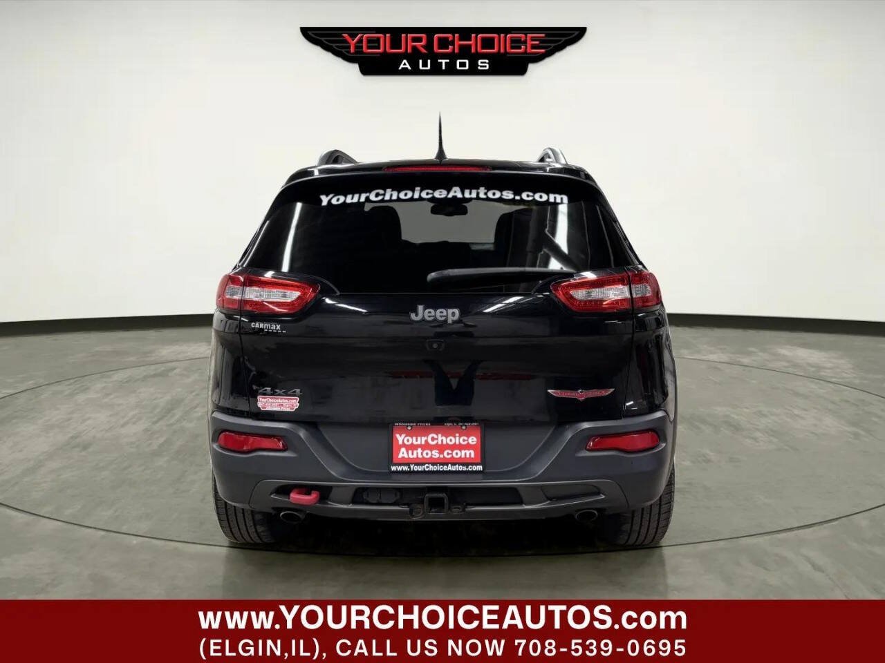 Used 2017 Jeep Cherokee Trailhawk AWD/4WD image 4