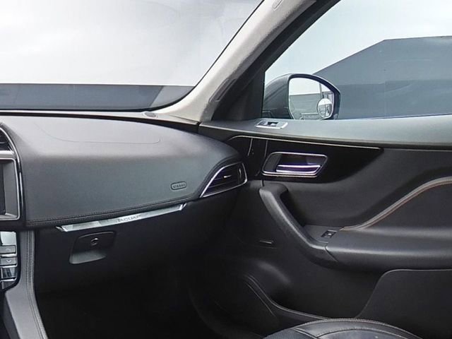 Used 2020 Jaguar F-PACE Prestige AWD/4WD image 21