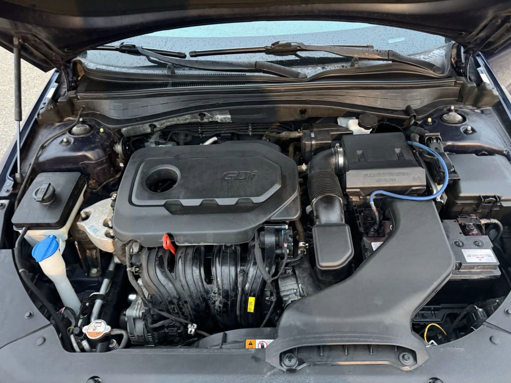 Used 2018 Kia Optima LX image 9