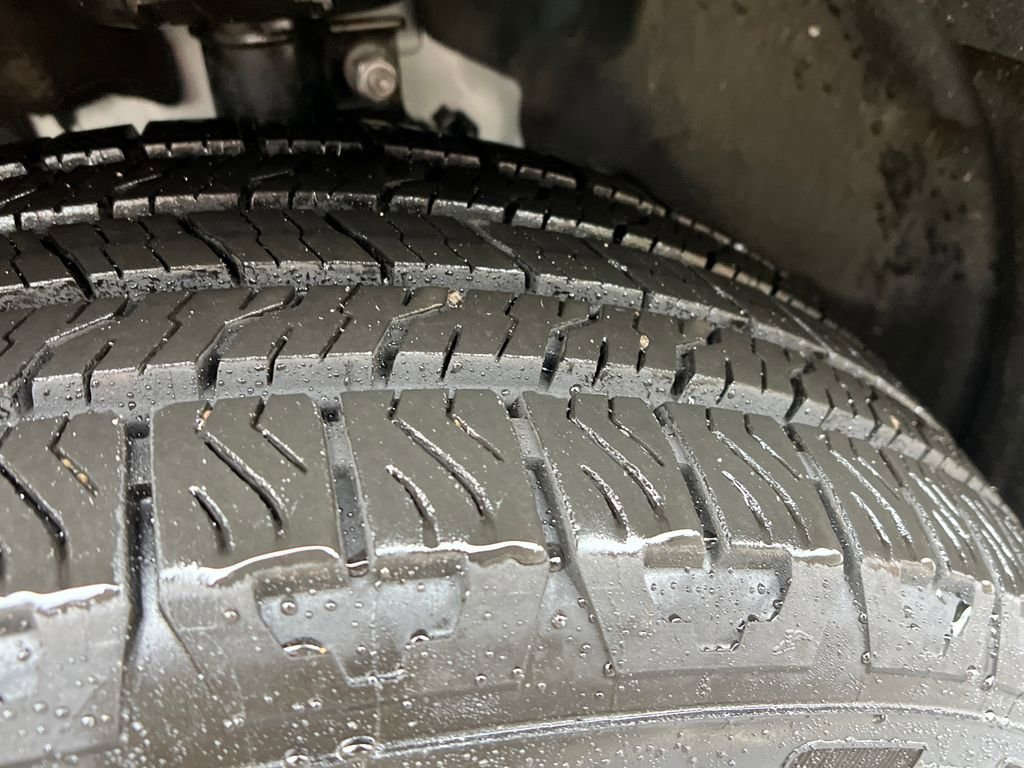 Used 2025 Ford Maverick XLT w/ Black Appearance Package image 25