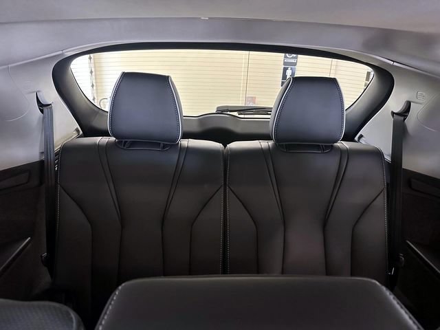 Used 2025 Acura MDX w/ Advance Package AWD/4WD image 11