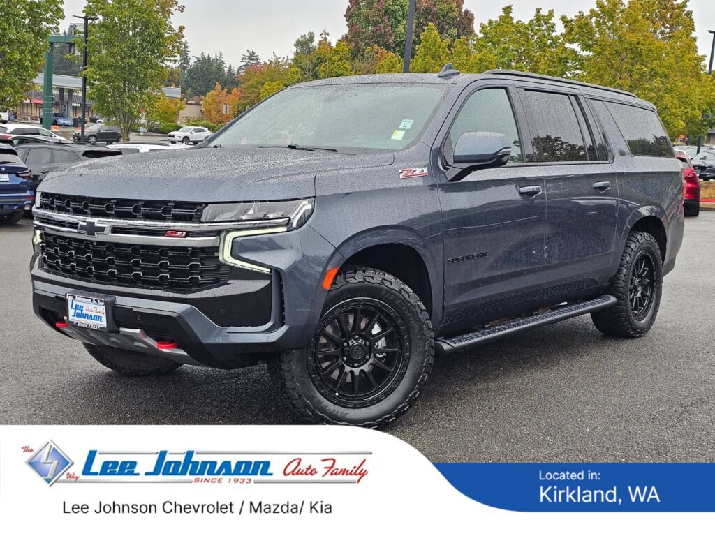 Used 2021 Chevrolet Suburban Z71 w/ Z71 Signature Package