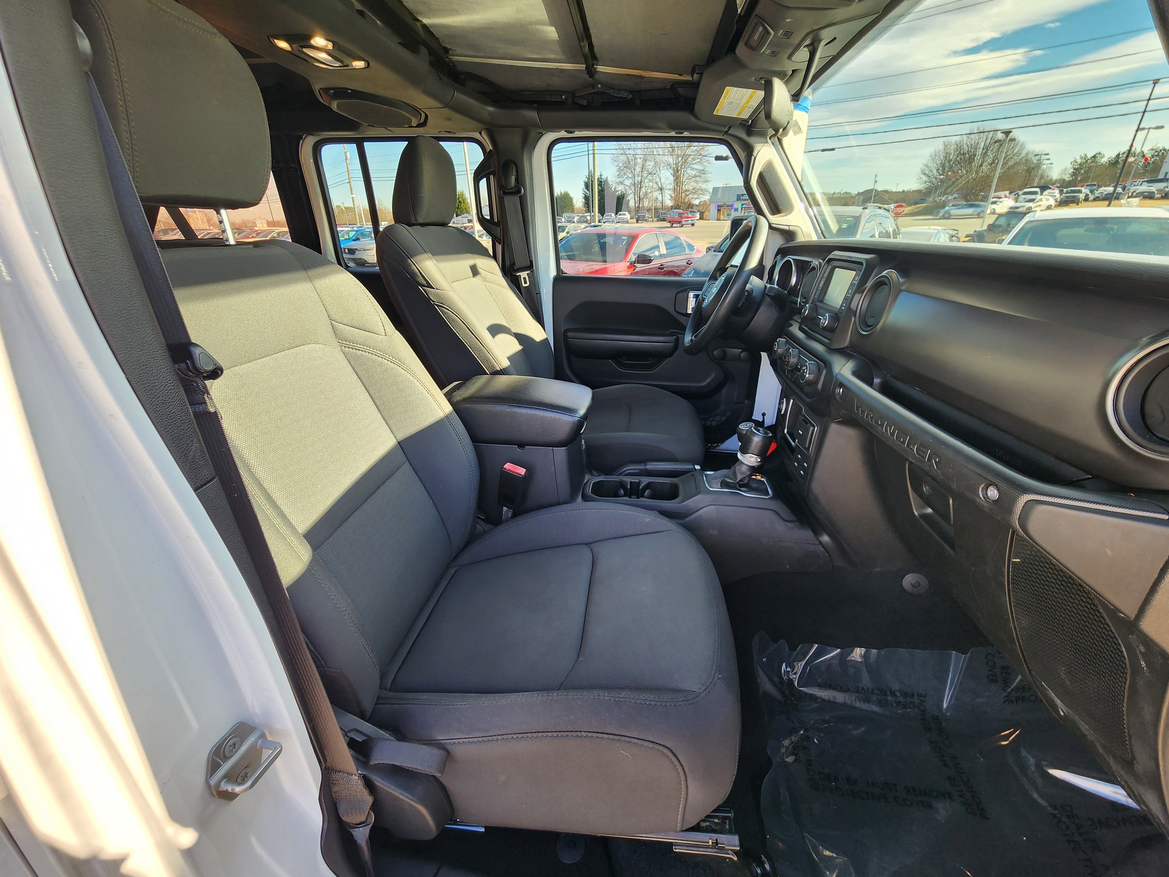 Used 2021 Jeep Wrangler Unlimited Sport AWD/4WD image 12