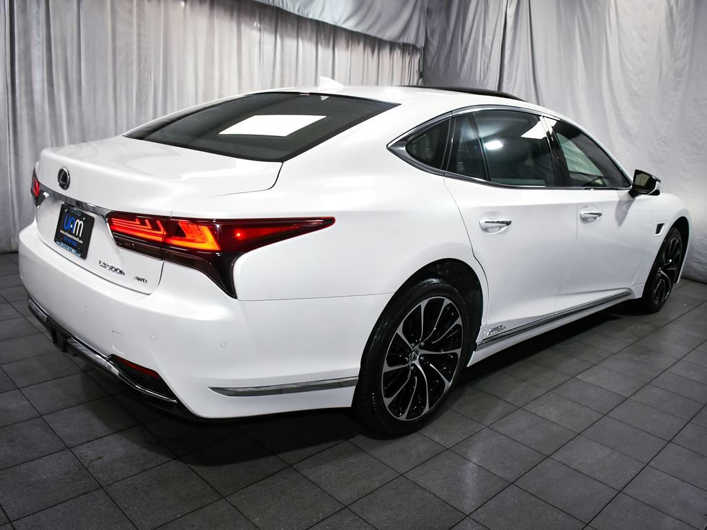 Used 2022 Lexus LS 500h AWD w/ Luxury Package image 6