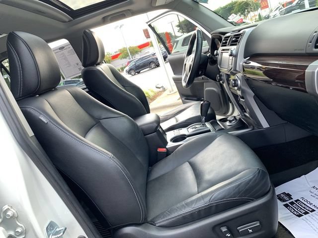 Used 2017 Toyota 4Runner Limited AWD/4WD image 14