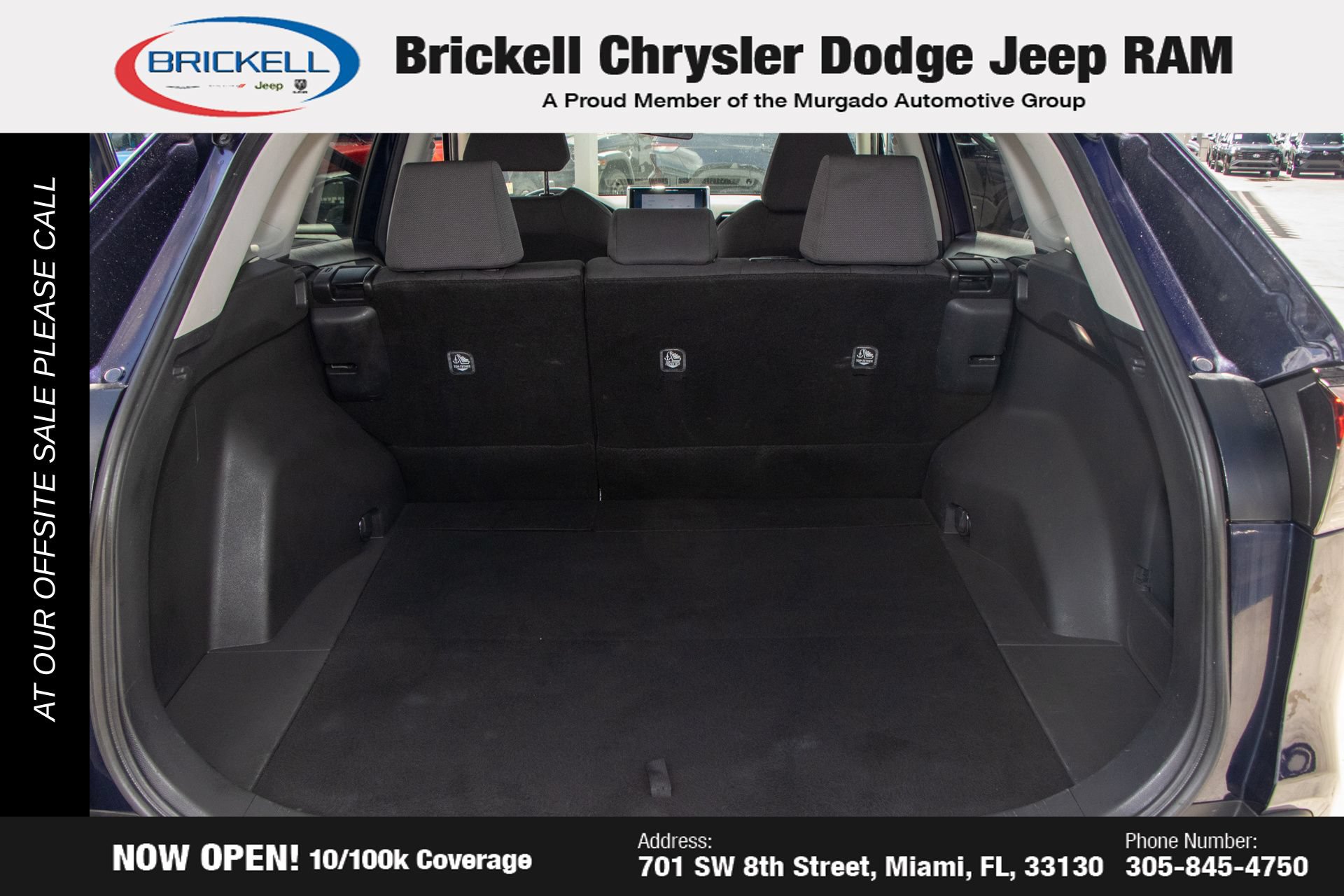 Used 2024 Toyota RAV4 XLE FWD image 9