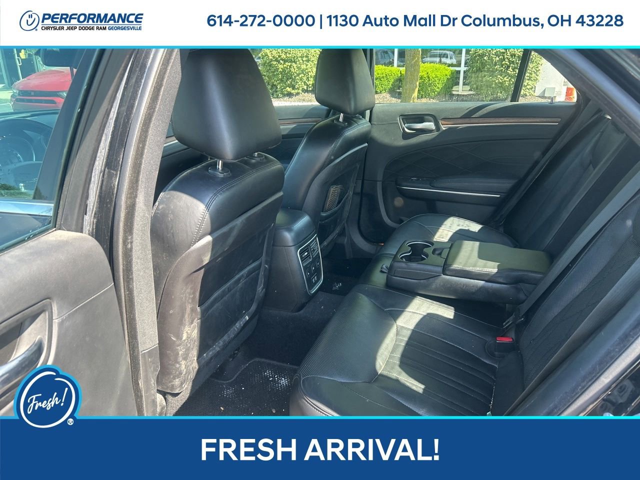 Used 2015 Chrysler 300 C Platinum w/ Light Group RWD image 12