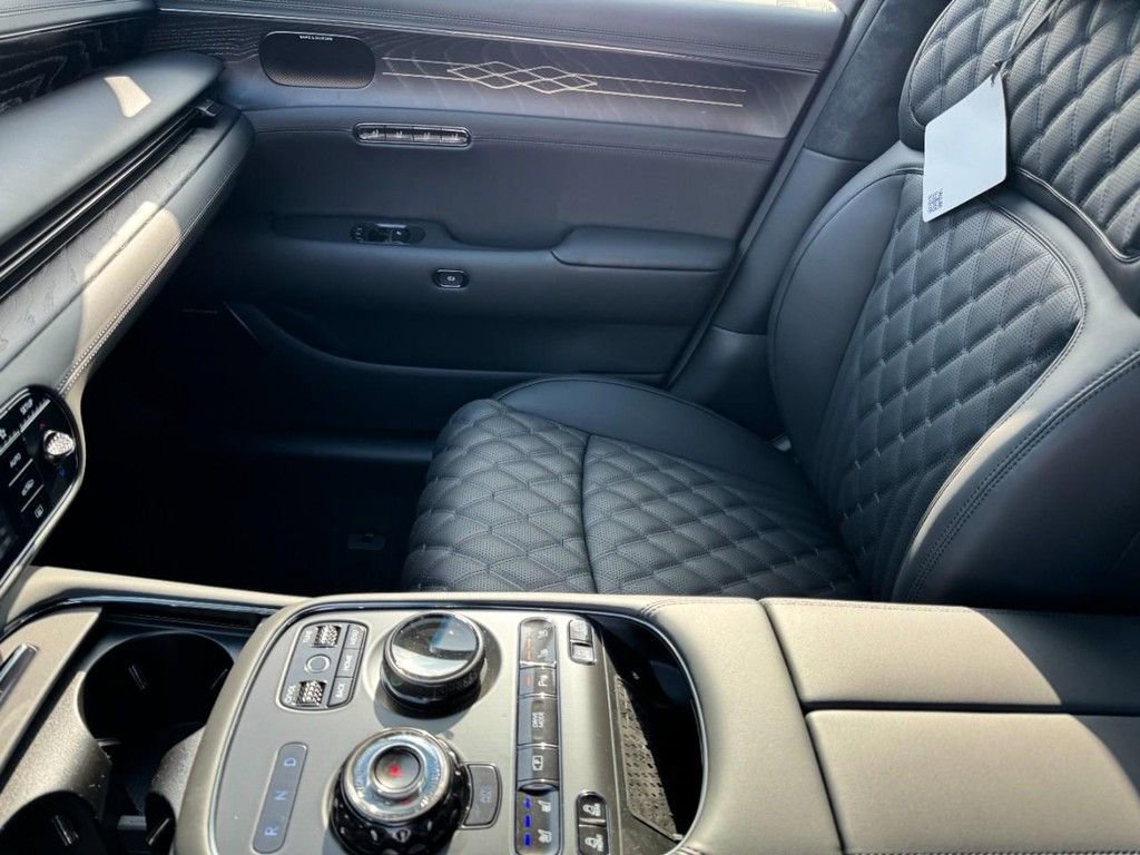 New 2026 Genesis G90 3.5T Prestige image 9