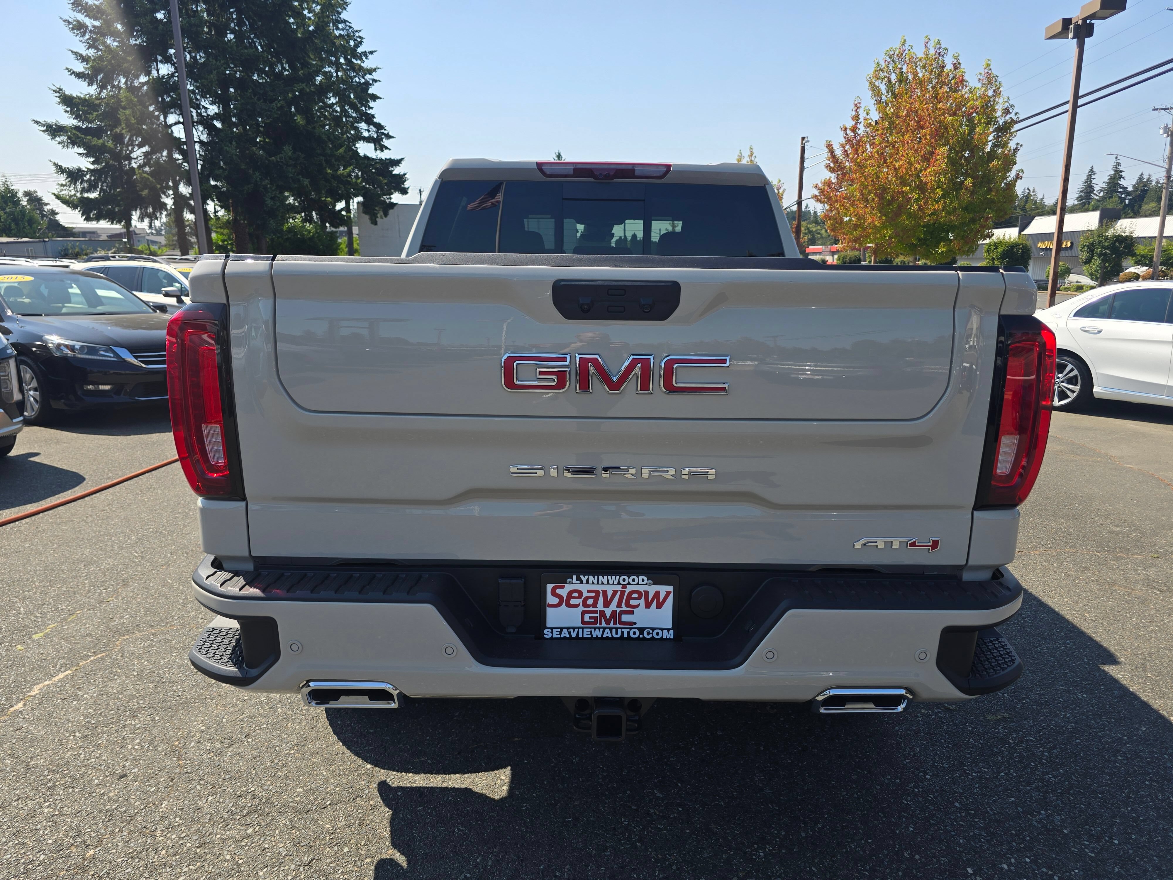 New 2026 GMC Sierra 1500 AT4 AWD/4WD image 6