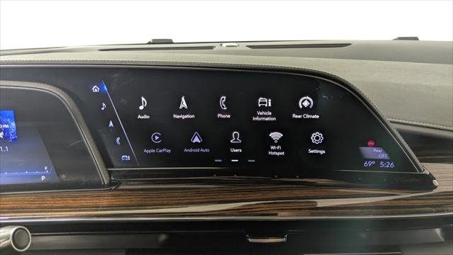 Used 2022 Cadillac Escalade ESV Premium Luxury AWD/4WD image 32