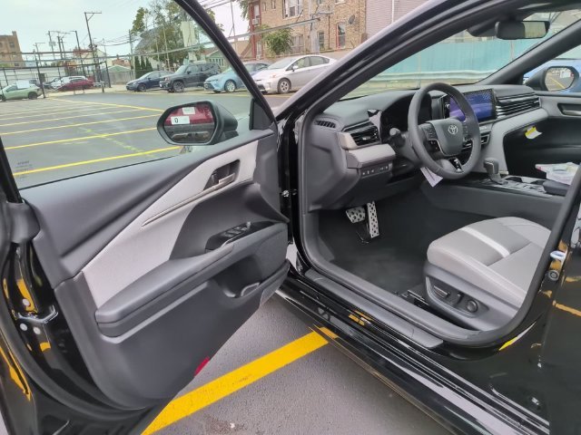 New 2026 Toyota Camry SE w/ Multimedia Upgrade Package AWD/4WD image 11