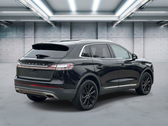 Used 2023 Lincoln Nautilus Reserve w/ Monochromatic Package AWD/4WD image 27