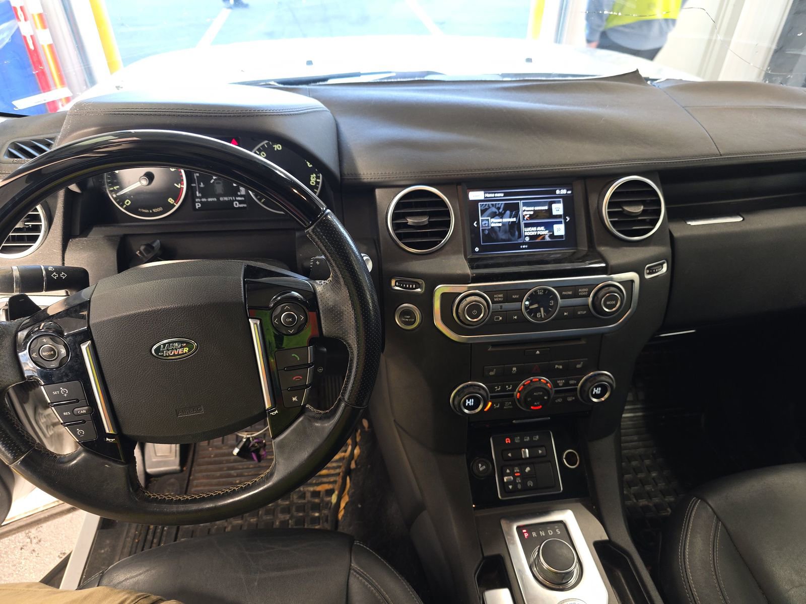 Used 2016 Land Rover LR4 HSE LUX image 10