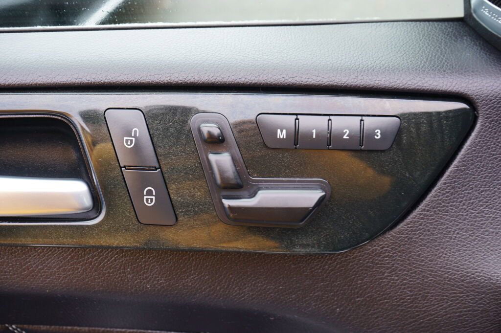 Used 2016 Mercedes-Benz GL 450 4MATIC image 13