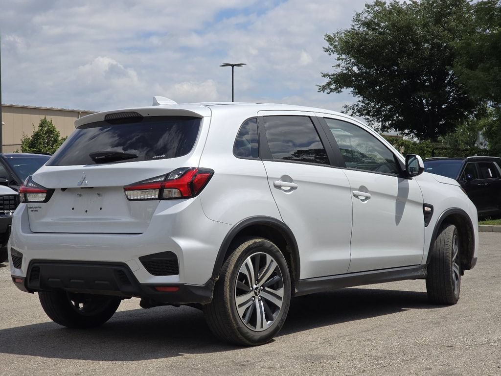 Used 2024 Mitsubishi Outlander Sport ES AWD/4WD image 18