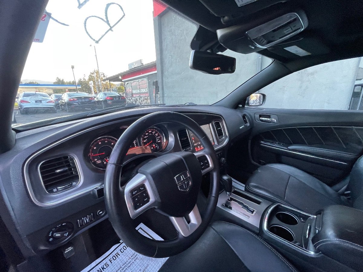 Used 2013 Dodge Charger R/T image 11