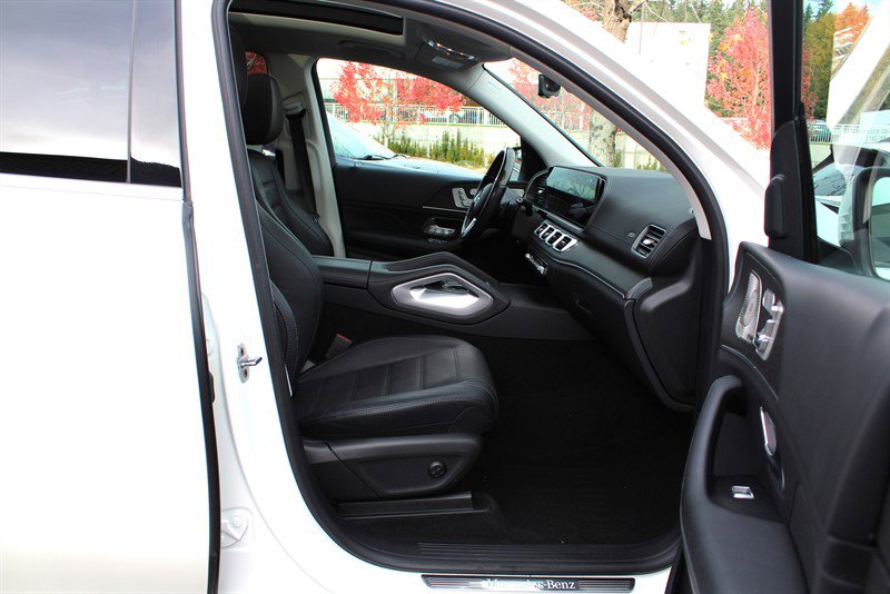 Used 2022 Mercedes-Benz GLS 450 4MATIC image 42