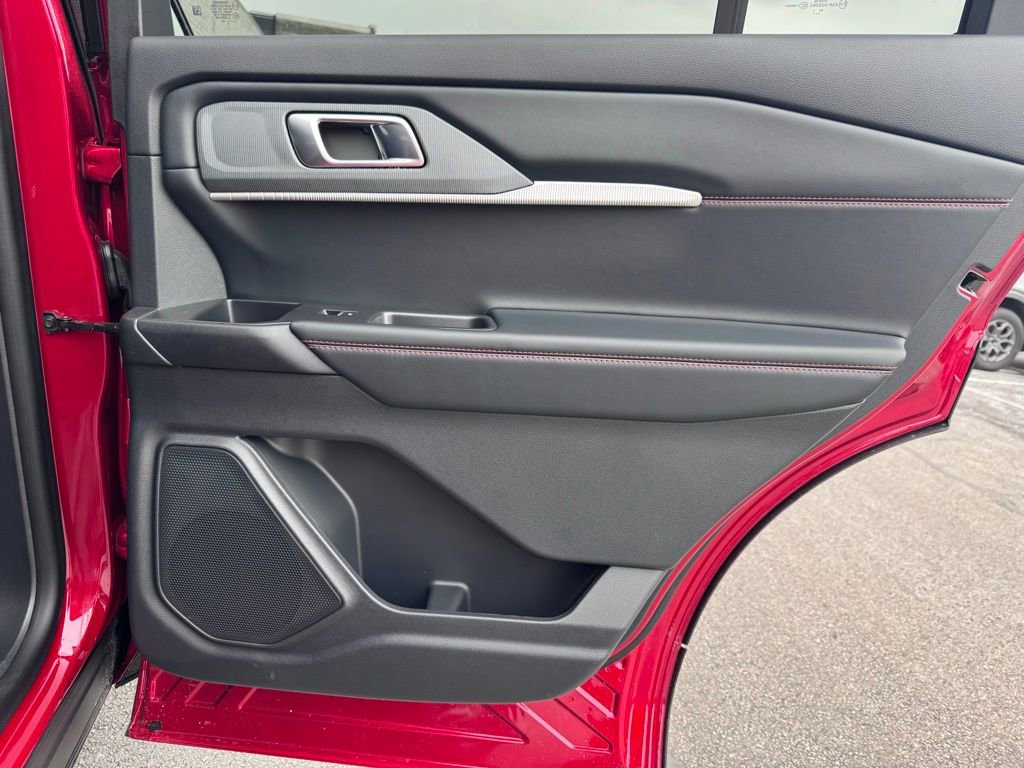 New 2026 Ford Explorer ST image 26