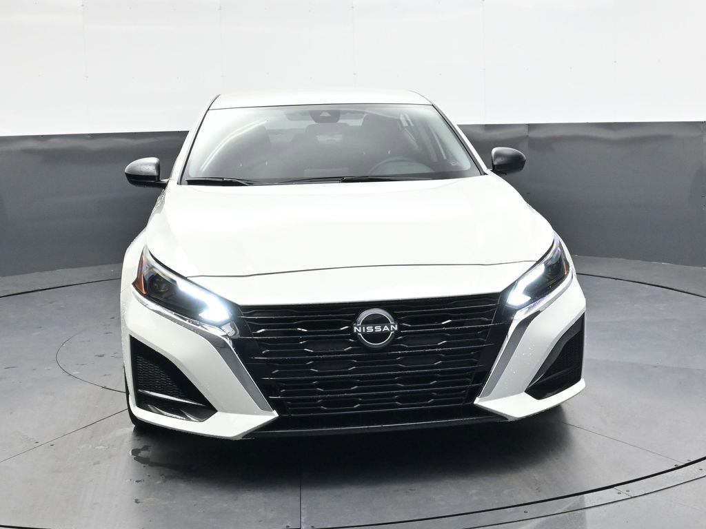 Certified 2025 Nissan Altima 2.5 S image 10