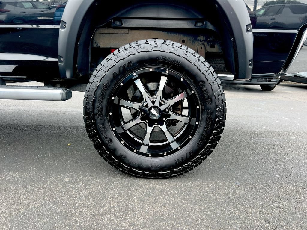 Used 2014 RAM 2500 Tradesman w/ Chrome Appearance Group AWD/4WD image 25