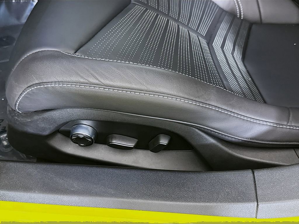 Used 2023 Chevrolet Corvette Z06 w/ Engine Appearance Package image 22