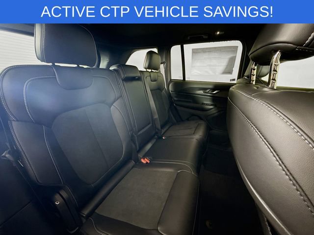 New 2025 Jeep Grand Cherokee Altitude image 26