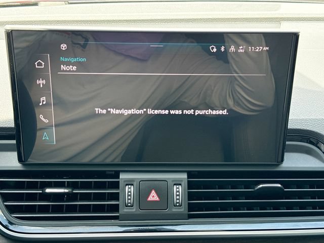 Used 2025 Audi Q5 e Premium AWD/4WD image 32