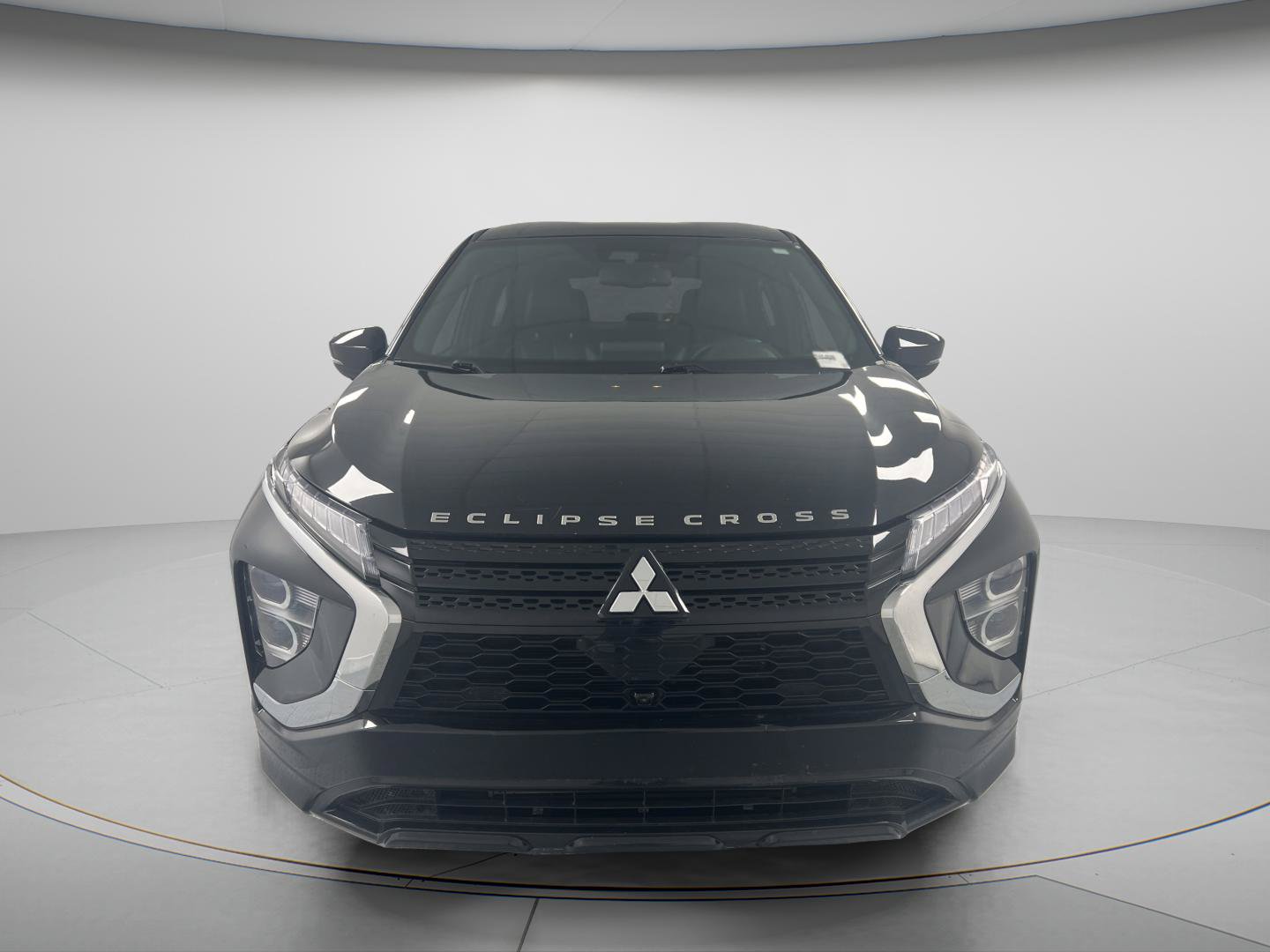 Used 2024 Mitsubishi Eclipse Cross SE AWD/4WD image 3