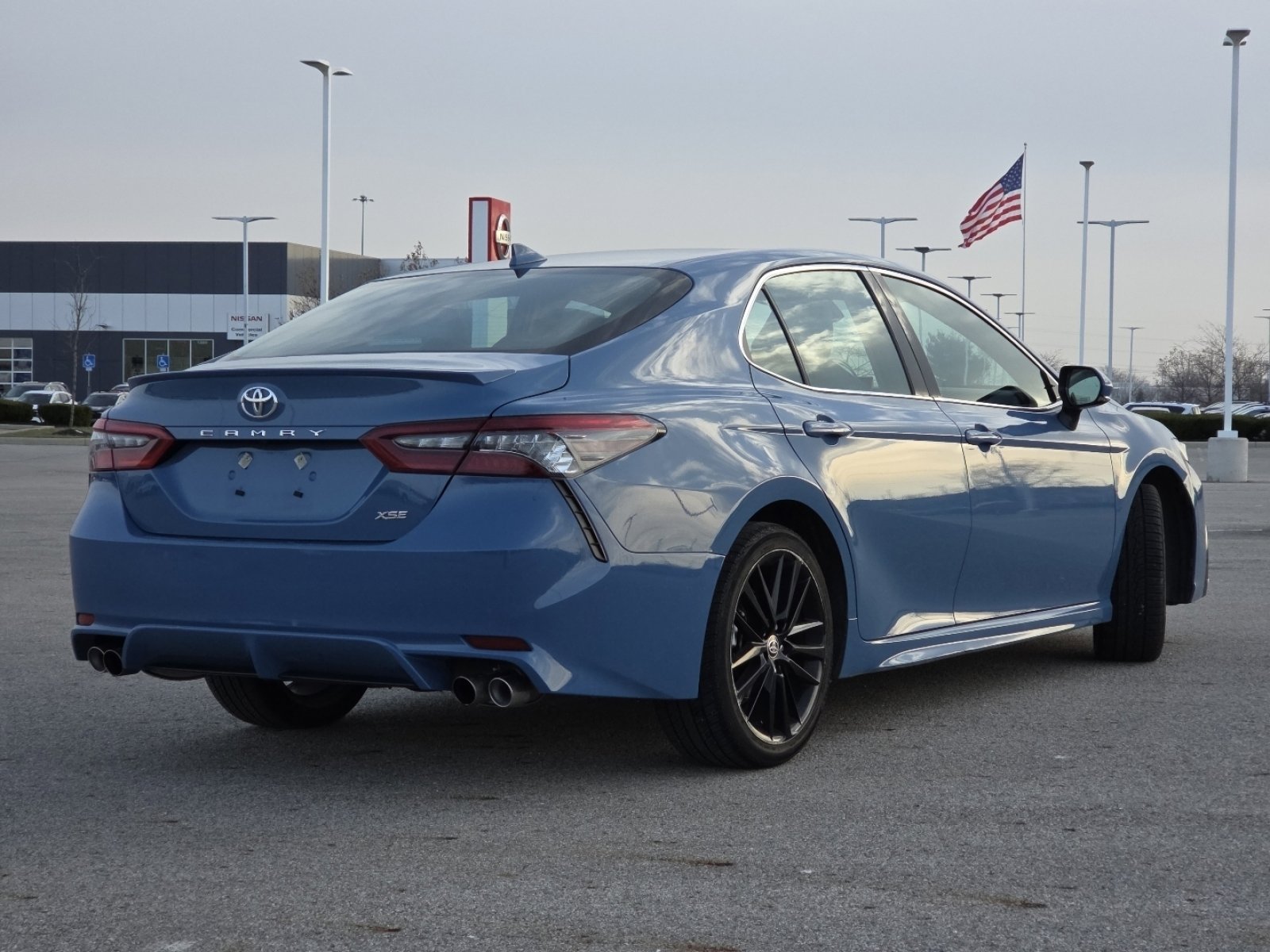 Used 2023 Toyota Camry XSE image 18