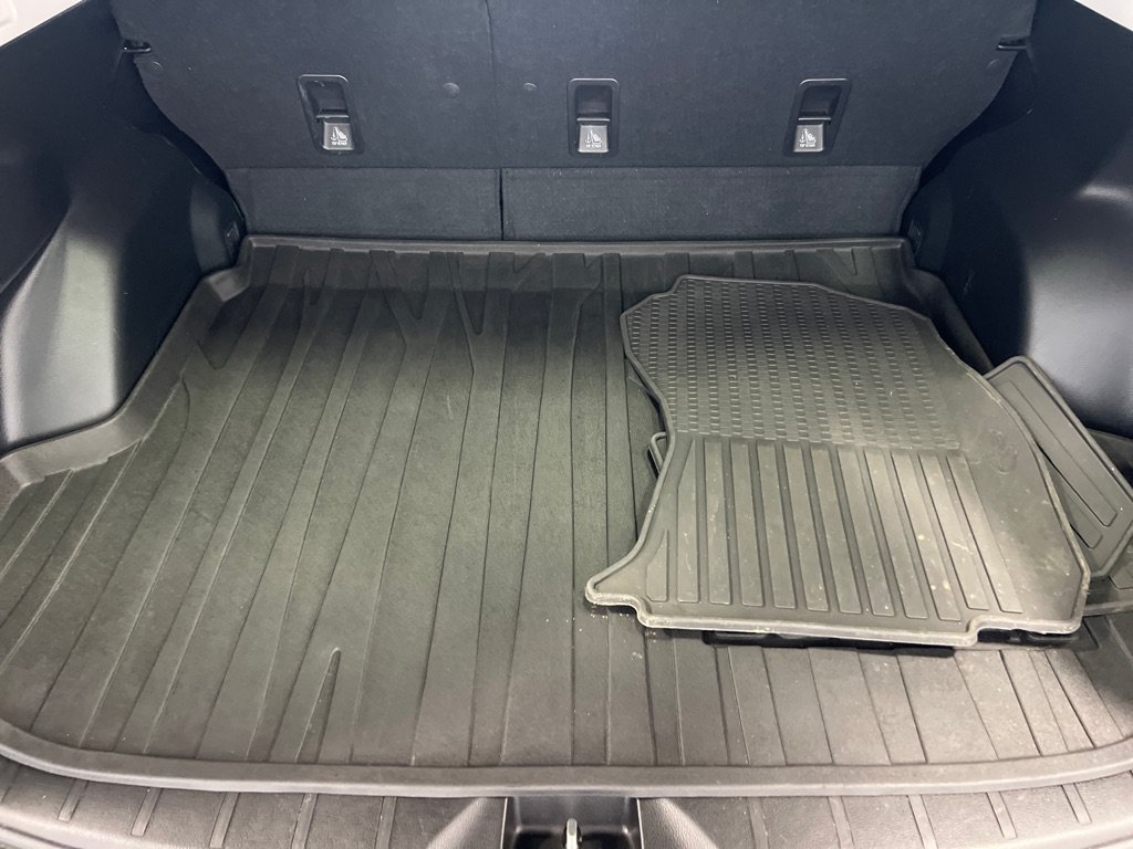 Used 2018 Subaru Forester 2.5i Touring AWD/4WD image 22