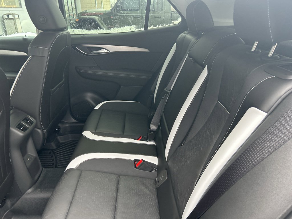 Used 2024 Buick Envision Sport Touring image 12