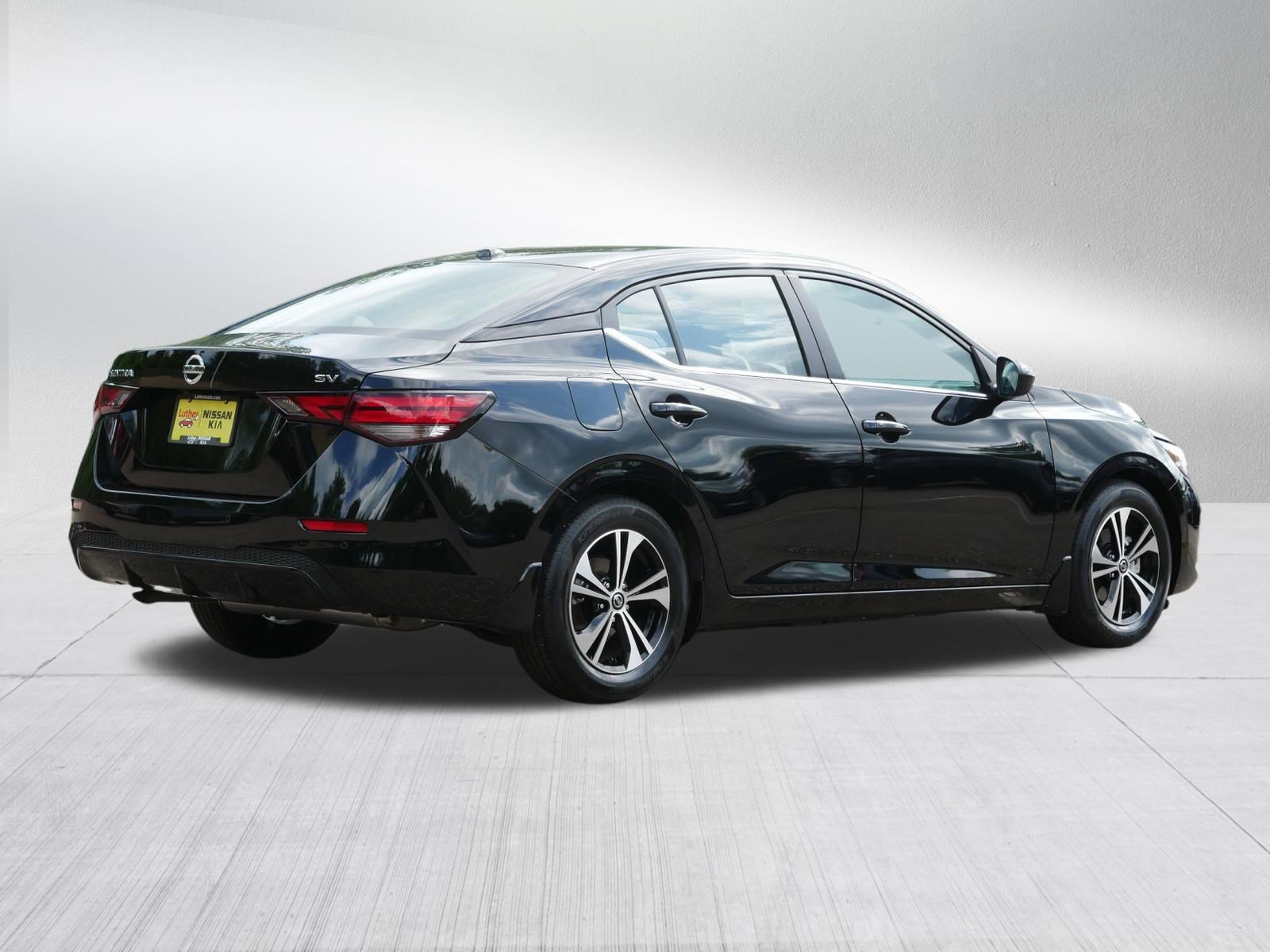 Certified 2023 Nissan Sentra SV FWD image 7