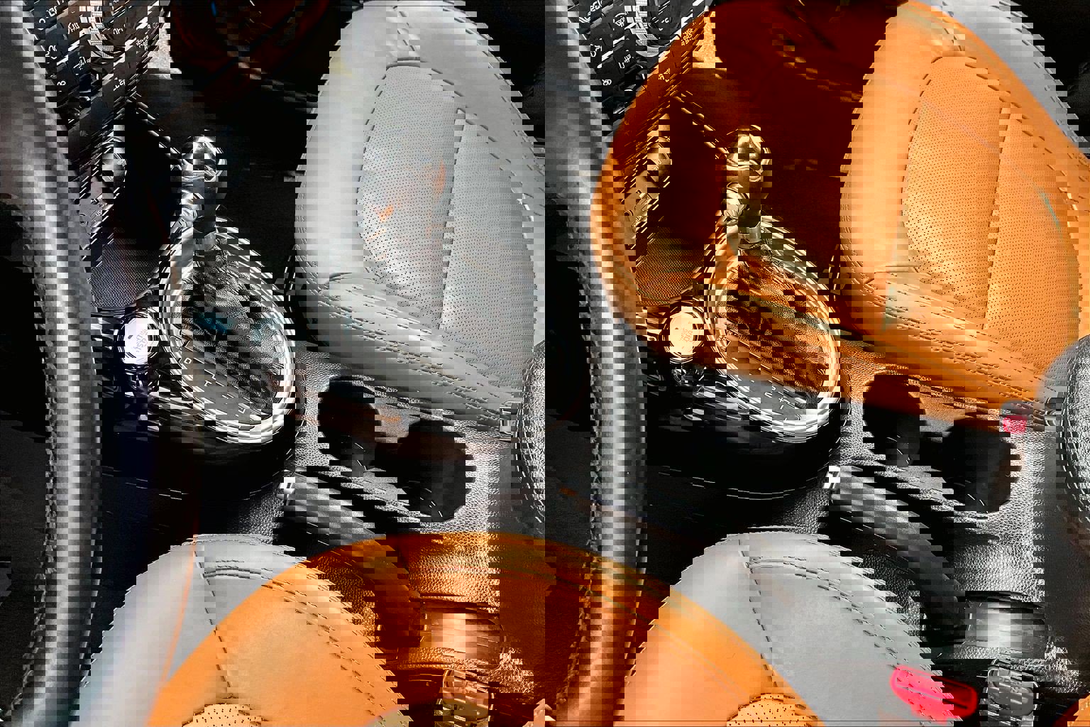 Used 2016 Kia Soul ! w/ Premium Package image 12