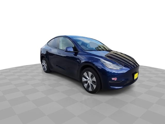 Used 2024 Tesla Model Y Long Range image 2