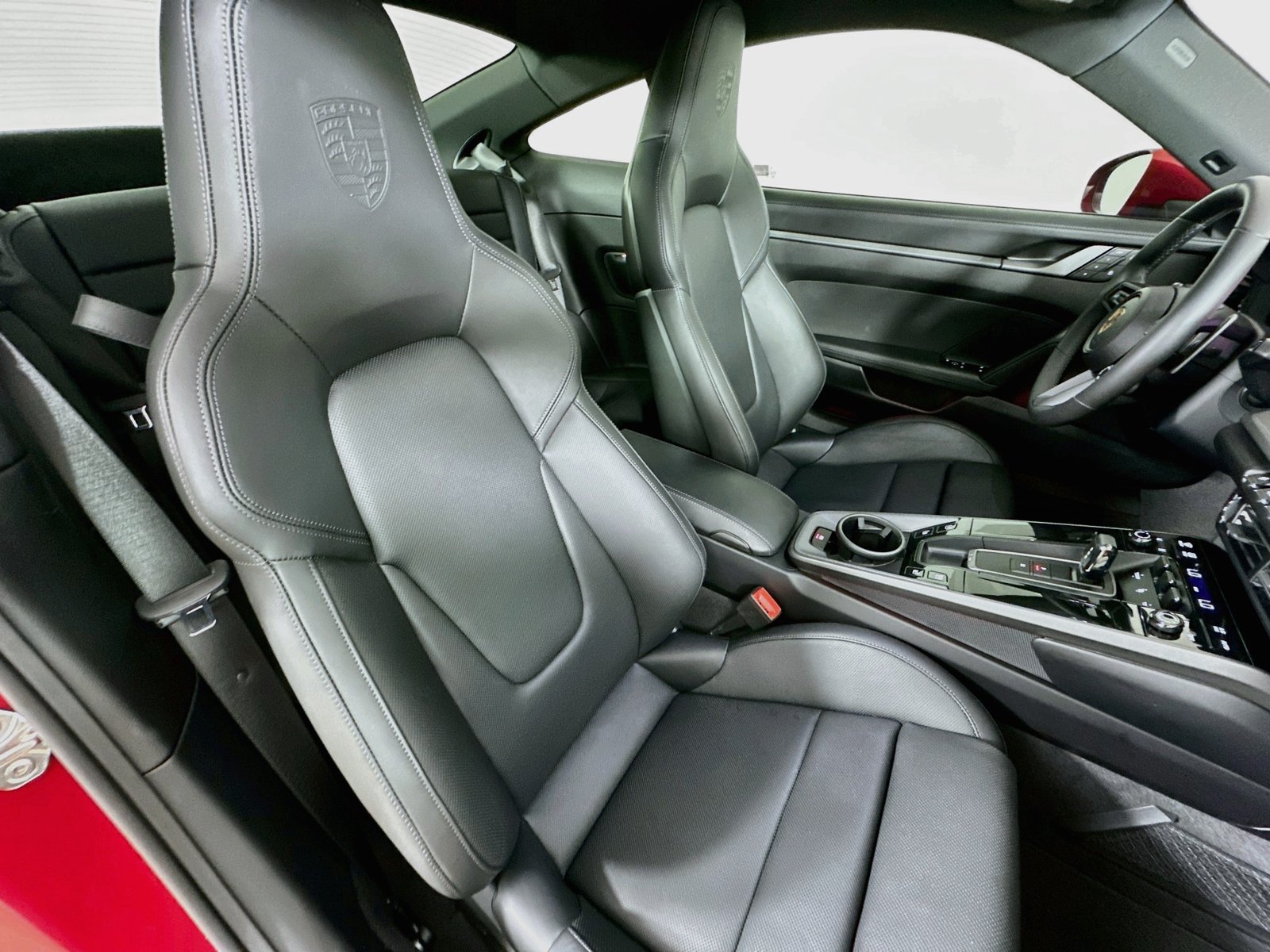 Used 2025 Porsche 911 Carrera S RWD image 40