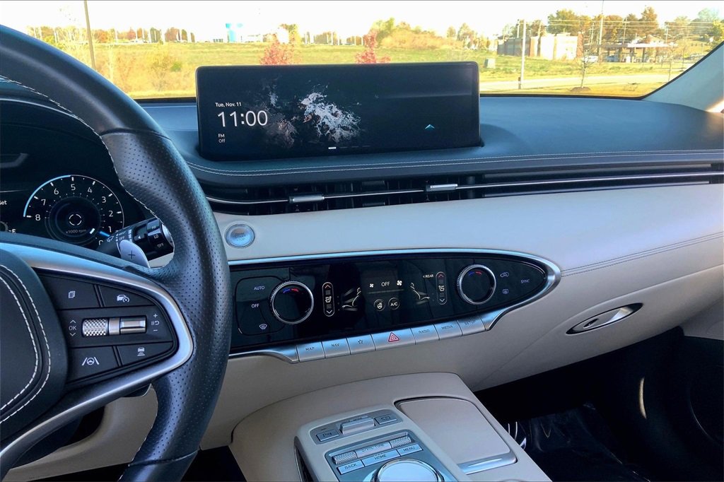 Used 2023 Genesis GV70 3.5T Sport w/ Sport Prestige Package image 11