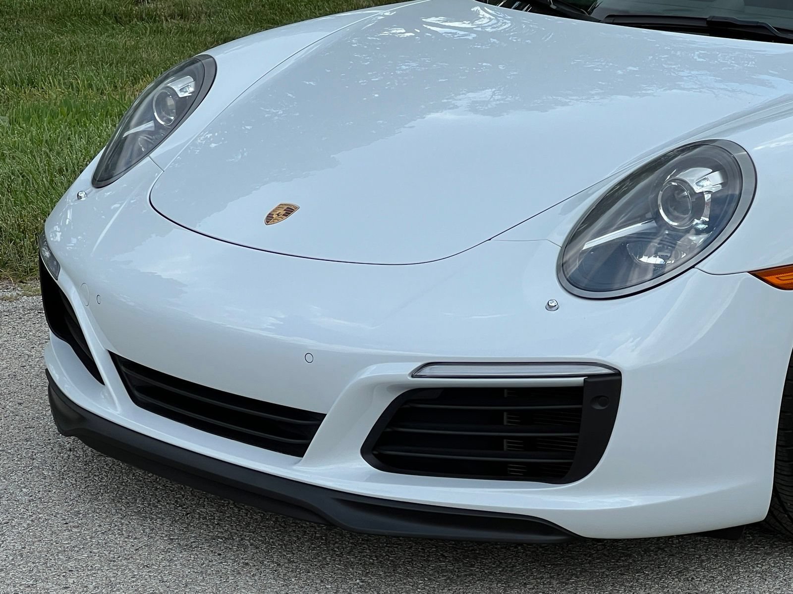 Used 2017 Porsche 911 Carrera 4S AWD/4WD image 13