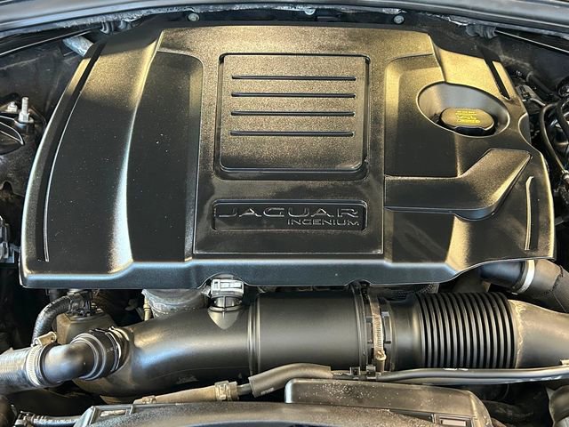 Used 2020 Jaguar F-PACE Checkered Flag image 39