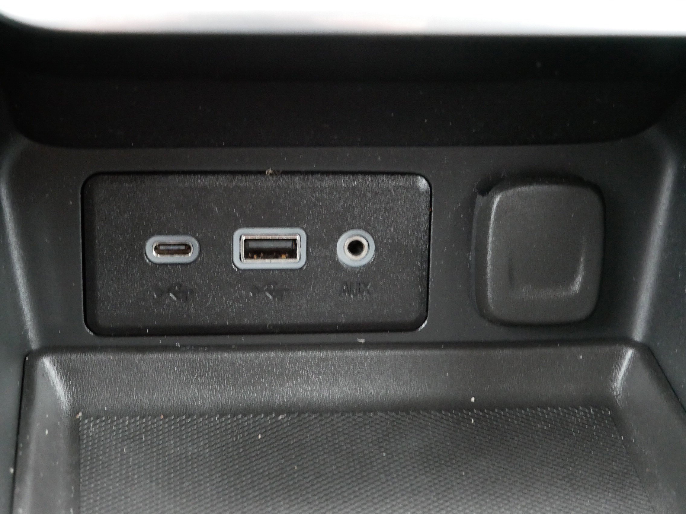 Used 2020 GMC Terrain SLE w/ Driver Convenience Package image 31