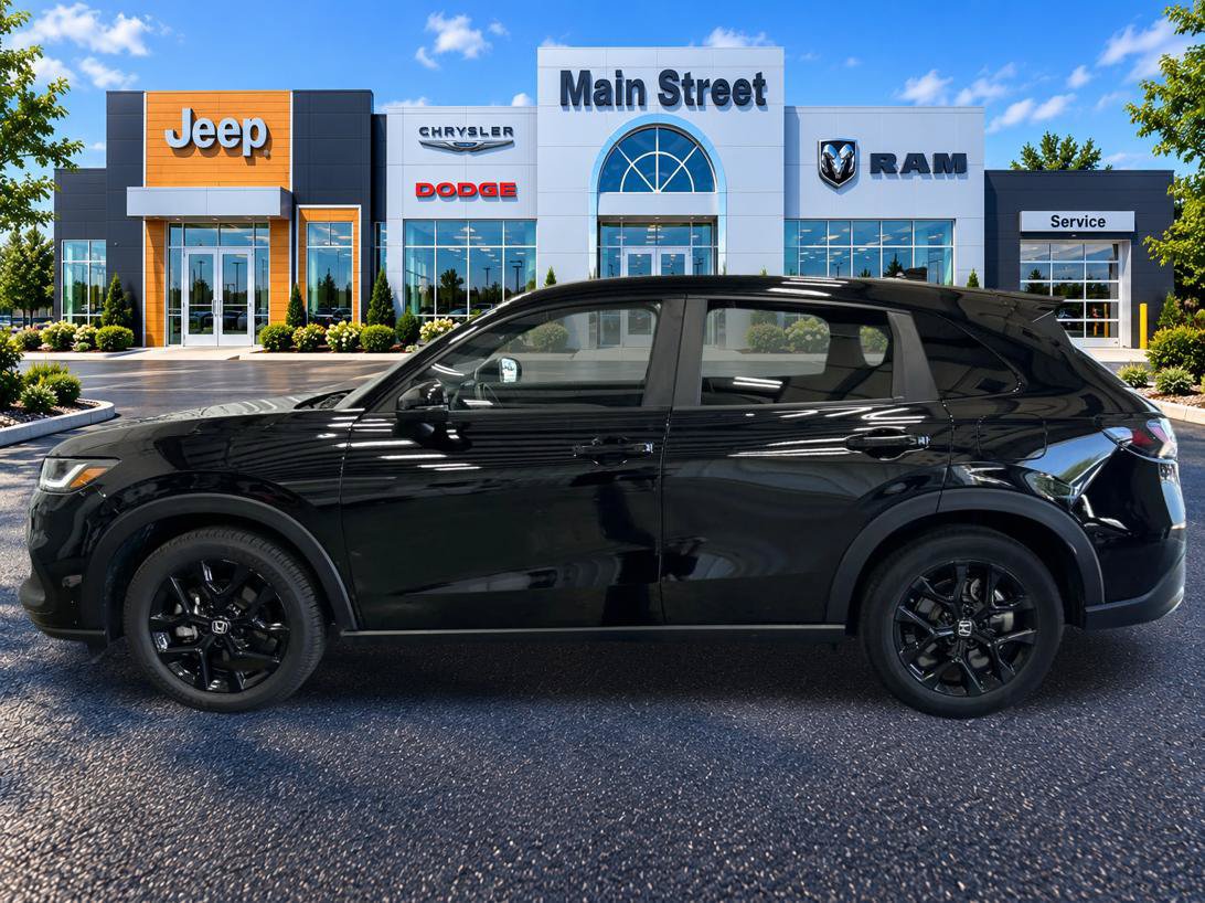 Used 2024 Honda HR-V Sport image 2