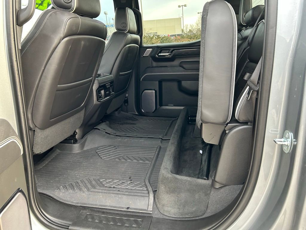 Used 2023 GMC Sierra 1500 AT4X w/ AT4X AEV Edition image 18