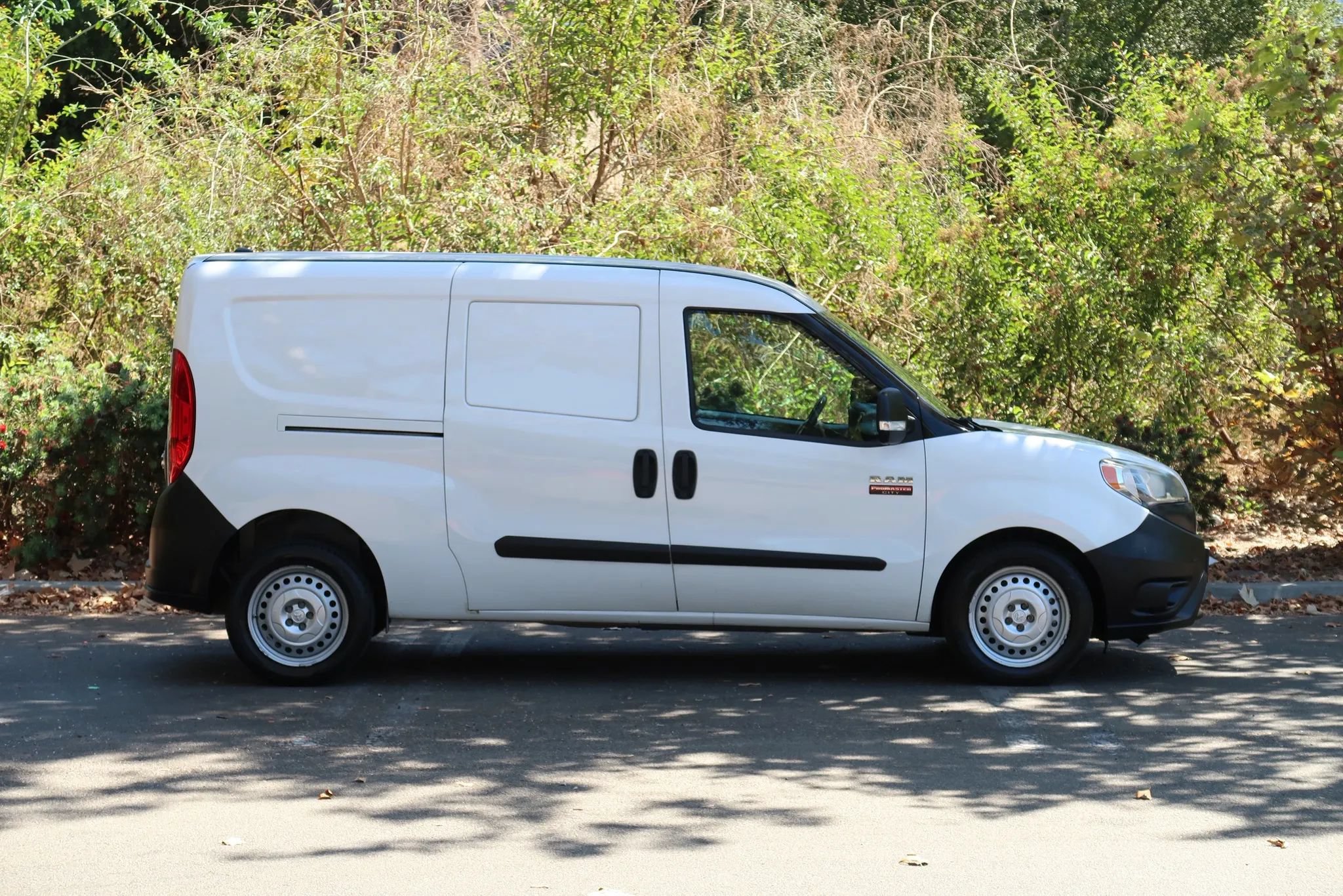 Used 2016 RAM ProMaster City Tradesman FWD image 9