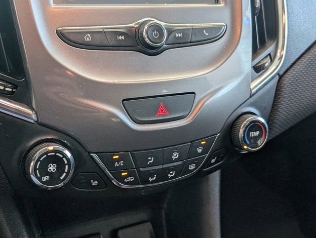 Used 2017 Chevrolet Cruze LT w/ Convenience Package image 20